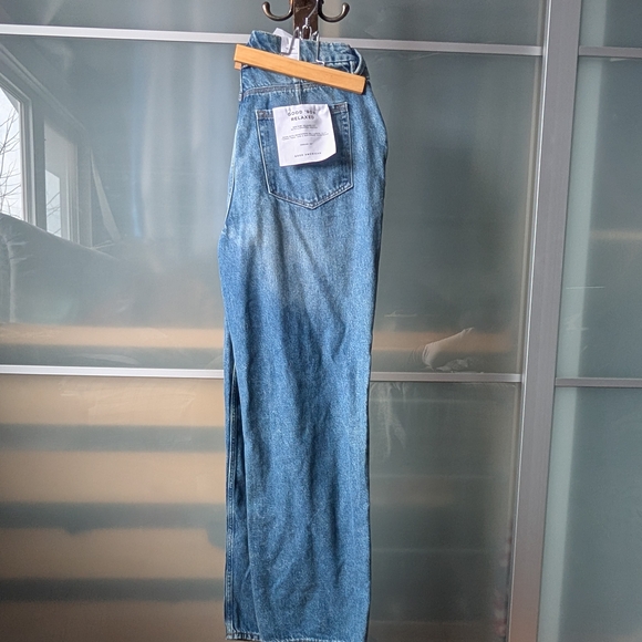 🔖NWT Good American Good 90s Relaxed Fit Mid-rise Baggy Jeans - 10/30 32" Inseam - Picture 3 of 14